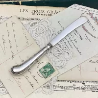 Антикварный английский нож для масла, джема, паштета Sheffield William Yates 1912 год