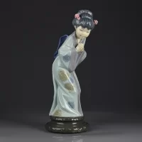 Винтажная фарфоровая статуэтка Гейша Японское прощание Lladro 4989 Japanese Sayonara