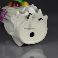 Винтажная фарфоровая статуэтка Воздушные шары Продавщица Англия Royal Doulton 1843 Biddy Penny Farthing