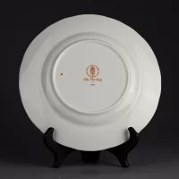 Винтажная фарфоровая тарелка Англия Райские птицы Royal Crown Derby Olde Aves