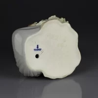 Винтажная фарфоровая статуэтка Девочка с корзиной капусты Испания Lladro 1087 Little Greengrocer