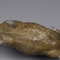 Антикварная английская свинцовая фигурка быка Britains Ltd