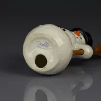 Винтажная фарфоровая статуэтка Снеговик в шляпе с метлой Рождество Goebel Snowman Christmas