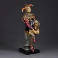 Винтажная фарфоровая статуэтка Шут Джокер Англия Royal Doulton 2016 Jester