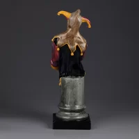 Винтажная фарфоровая статуэтка Шут Джокер Англия Royal Doulton 2016 Jester
