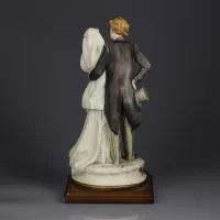 Винтажная статуэтка Свадьба Жених с невестой Giuseppe Armani Capodimonte
