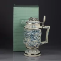 Винтажная керамическая кружка с крышкой Гоночные автомобили Ceramarte Avon Racing Car Stein