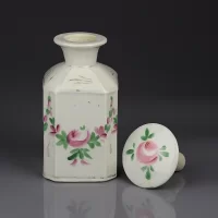 Антикварный французский флакон с ручной росписью
