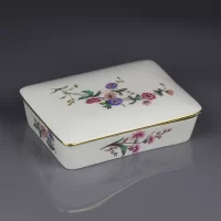 Винтажная английская фарфоровая шкатулка Веджвуд Wedgwood Devon Sprays 1957 год