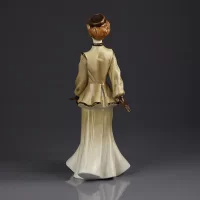 Винтажная фарфоровая статуэтка Дама Девушка Кейт Ханниган Англия Royal Doulton 3088 Kate Hannigan
