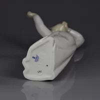 Винтажная фарфоровая статуэтка Мальчик зевает Пробуждение Lladro 4870 Boy Awaking