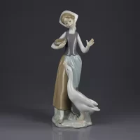 Винтажная фарфоровая статуэтка Девушка с уткой Lladro 1052 Girl with Duck