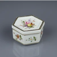Винтажная фарфоровая шкатулка Royal Crown Derby Posies Англия 1995 год