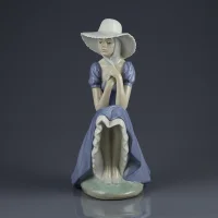 Винтажная фарфоровая статуэтка Девушка в соломенной шляпке Lladro NAO 229 La Pamela Girl With Straw Hat