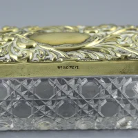 Антикварная английская шкатулка из стекла с металлической крышкой RD 507671 EP Made in England