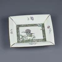 Винтажная английская фарфоровая тарелка Колибри на виноградной лозе Wedgwood Humming Birds