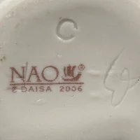 Винтажная фарфоровая статуэтка Ангелок в галстуке с портфелем NAO Off to a new job Cheeky Cherub