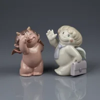Винтажная фарфоровая статуэтка Чертёнок с крыльями и рожками NAO Wicked Cheeky Cherub