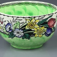 Винтажная английская пиала с цветочным декором Maling 6524 Springtime waved