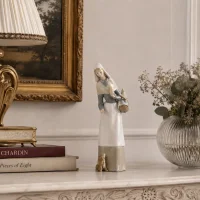 Винтажная фарфоровая статуэтка Пастушка с собачкой Lladro 1034 Shepherdess with Dog