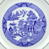 Винтажное фарфоровое чайное трио в стиле шинуазри Голубая ива Англия Delphine Pottery Blue Willow
