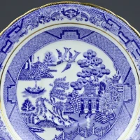 Винтажное фарфоровое чайное трио в стиле шинуазри Голубая ива Англия Delphine Pottery Blue Willow