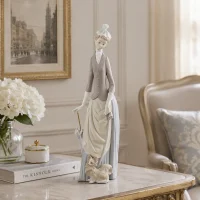 Винтажная фарфоровая статуэтка Дама с зонтиком и собачкой Испания Lladro 4761 Dama del Bulevar