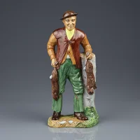 Винтажная английская фарфоровая статуэтка Браконьер Охотник Coalport Poacher Character Collection
