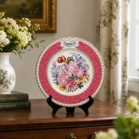 Тарелка винтажная фарфоровая декоративная Цветы Розы Букет Англия Royal Doulton Chelsea Flower Show Plate Prince of Wales Chelsea Bouquet 1988