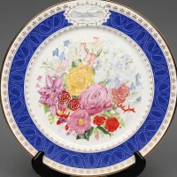 Тарелка винтажная фарфоровая декоративная Цветы Букет Англия Queen's China Chelsea Flower Show Plate Chelsea Coronation Bouquet 1993
