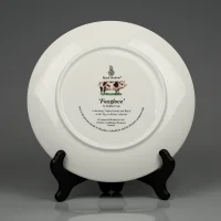 Тарелка винтажная фарфоровая декоративная Свиньи в цветах Англия Royal Doulton Foxglove Pigs in Bloom Oxford Sandy and Black