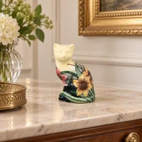 Винтажная керамическая фигурка Кошка Цветы Англия Old Tupton Ware Summer Bouquet