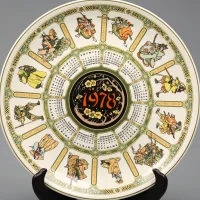 Тарелка винтажная декоративная Самураи Календарь Англия Wedgwood Samurai Calendar Plate Eighth Series 1978