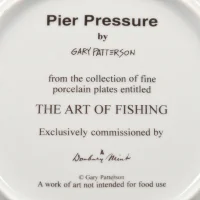 Тарелка винтажная фарфоровая декоративная Рыбалка Юмор Danbury Mint Pier Pressure Art of Fishing