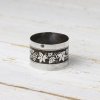 Антикварное французское серебряное кольцо для салфетки с орнаментом в виде виноградной лозы