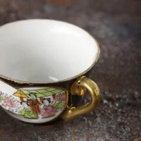 Антикварная кофейная пара с японским сюжетом Porcelaine Fine