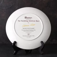 Тарелка винтажная декоративная настенная Franciscan Porcelain Bucks County Barn Амбар в округе Бакс