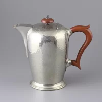 Антикварный английский кофейник Travis Wilson & Co Sheffield Pewter