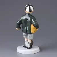 Винтажная фарфоровая статуэтка Англия Royal Doulton 3768 Off To School Ученик Мальчик с портфелем идёт в школу