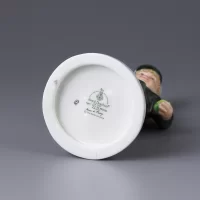 Винтажная фарфоровая статуэтка Англия Royal Doulton 3768 Off To School Ученик Мальчик с портфелем идёт в школу