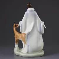 Винтажная фарфоровая статуэтка Англия Royal Doulton 3930 Constance Констанция Дама с оленёнком Ар-деко