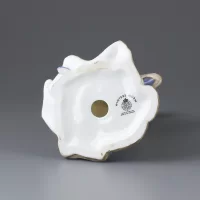 Винтажная фарфоровая статуэтка Девушка Дама Англия Royal Worcester Winter's Morn