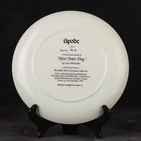 Тарелка винтажная декоративная настенная Англия Лошади Рождество Spode Noble Horse Christmas New Years Day