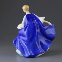 Винтажная фарфоровая статуэтка Англия Royal Doulton 2305 Dulcie Далси