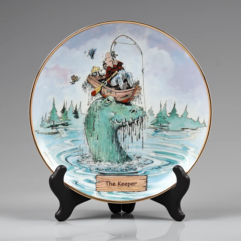 Тарелка винтажная фарфоровая декоративная Рыбалка Юмор Danbury Mint The Keeper Art of Fishing