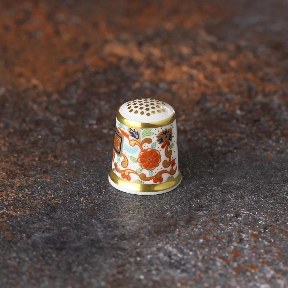 Винтажный английский напёрсток Royal Crown Derby Imari Thimble Ар-деко