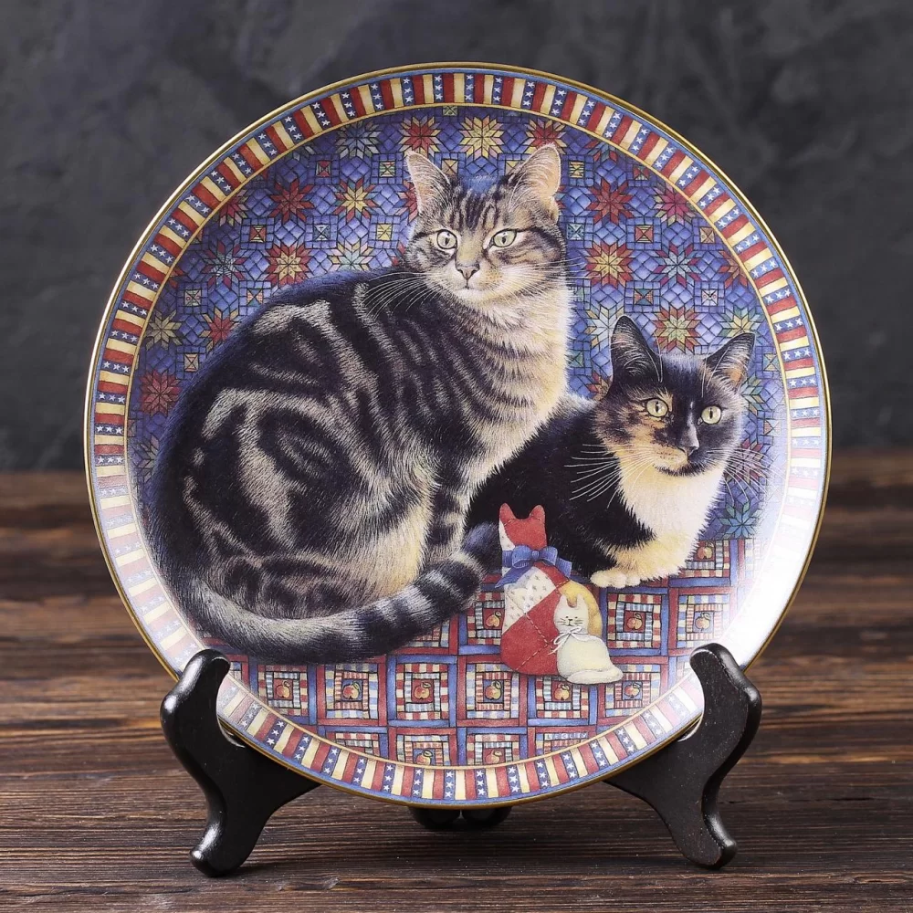 Тарелка винтажная декоративная настенная Фарфор Англия Кошки мира Danbury Mint Cats Around the World Octopussy & Motley in America