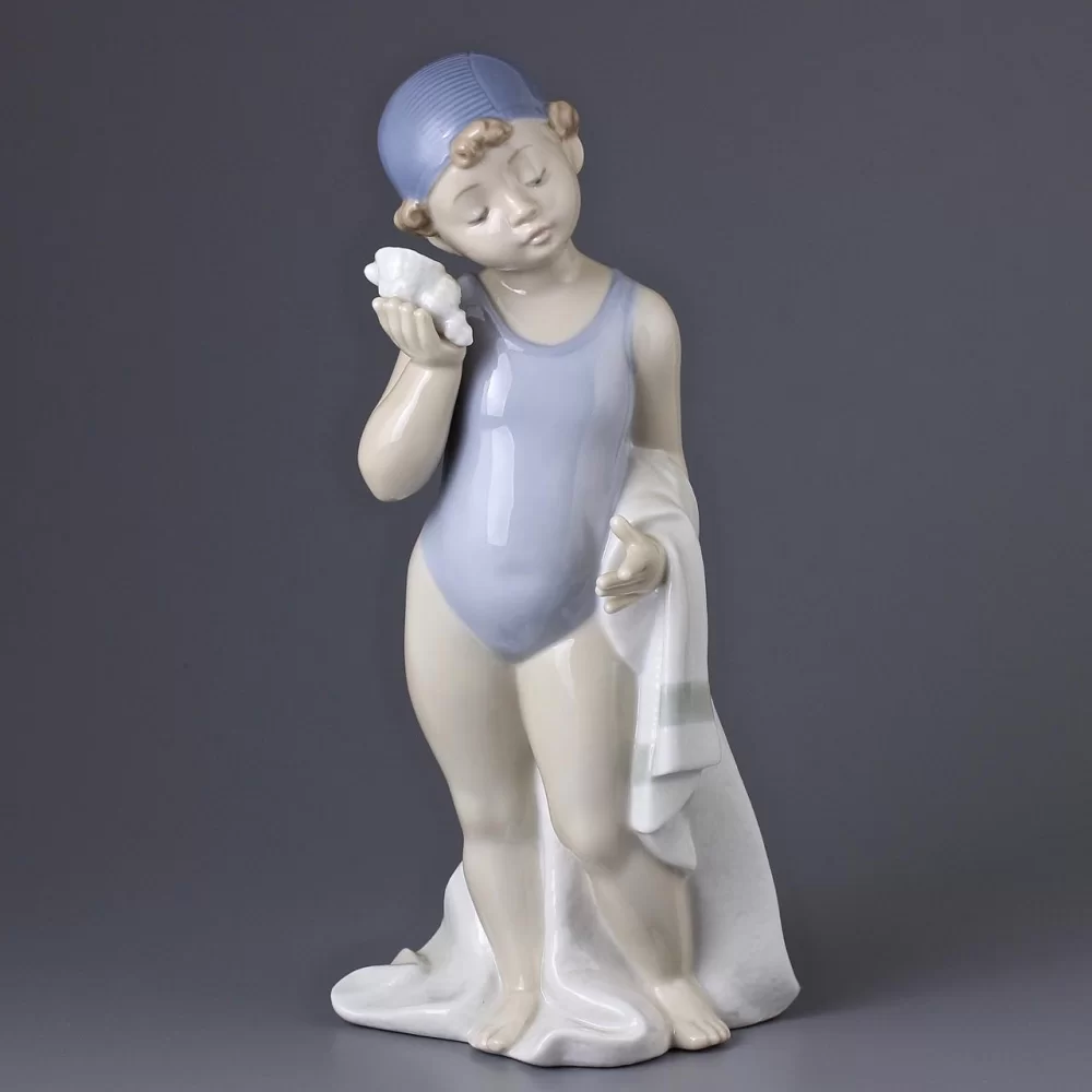 Винтажная фарфоровая статуэтка Испания Lladro NAO 1412 Whispering Waves Девочка с ракушкой