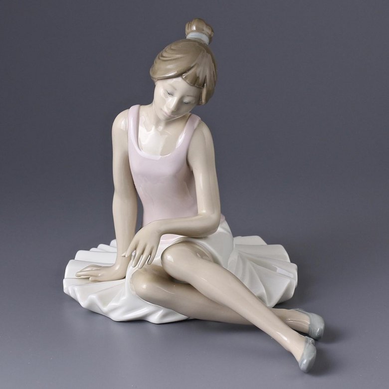 Винтажная фарфоровая статуэтка Испания Lladro NAO Dancer Rested Танцовщица