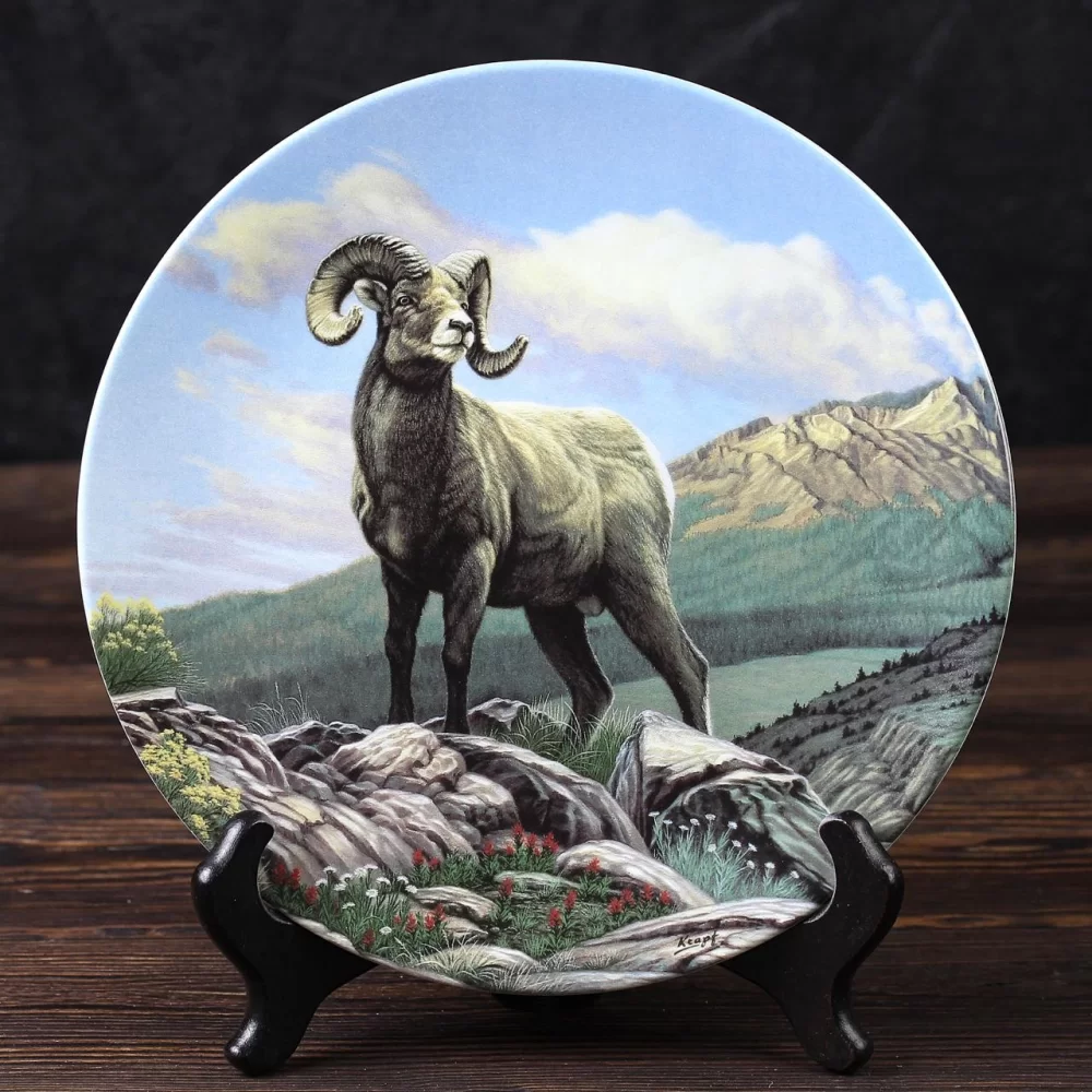 Тарелка винтажная декоративная настенная Фарфор Снежный баран Dominion Wild and Free Canada's Big Game Bighorn Sheep